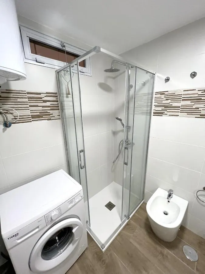 Holidays City Center, Los Cristianos Beach Arona  0*, Arona (Tenerife)